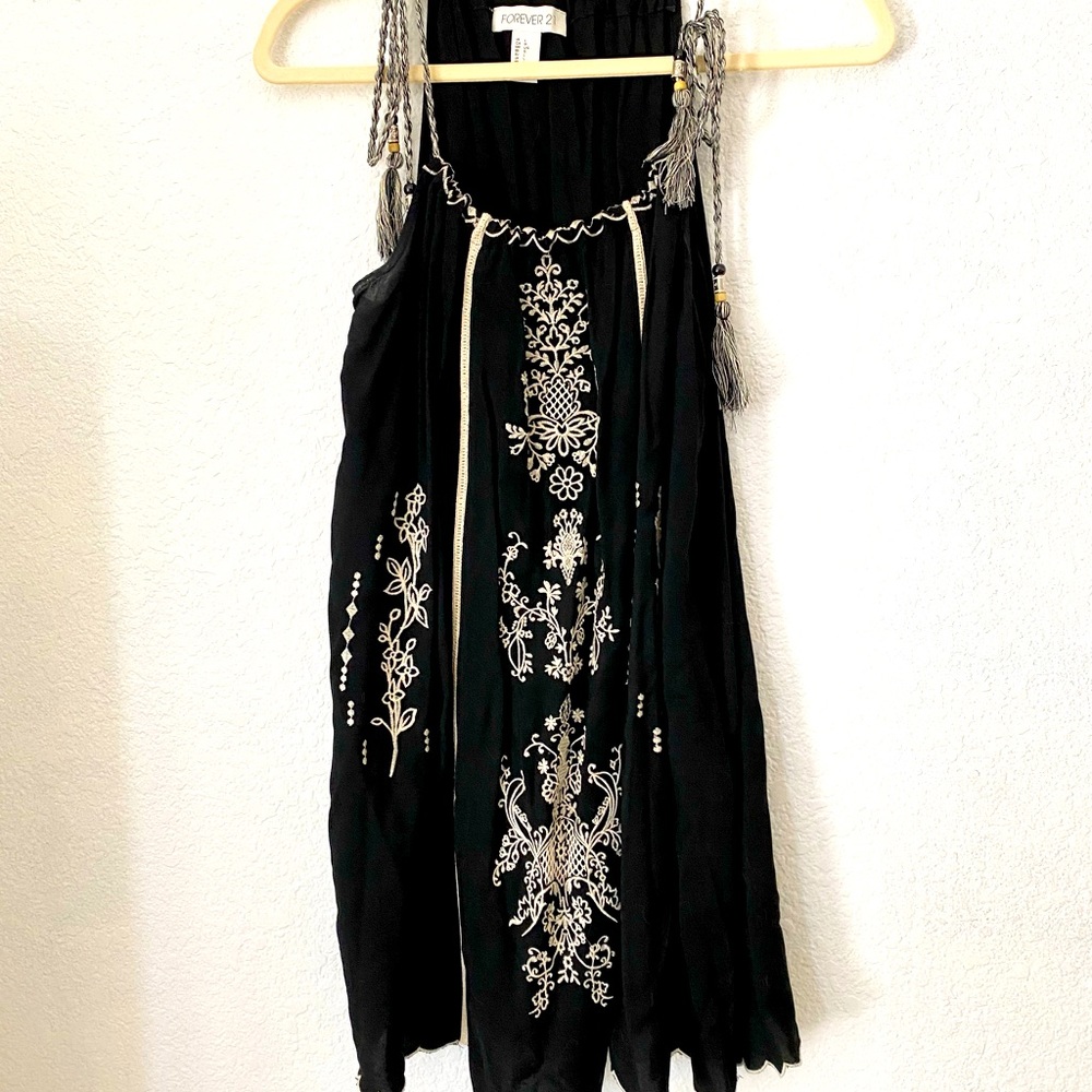 Forever 21 short adjustable cami dress